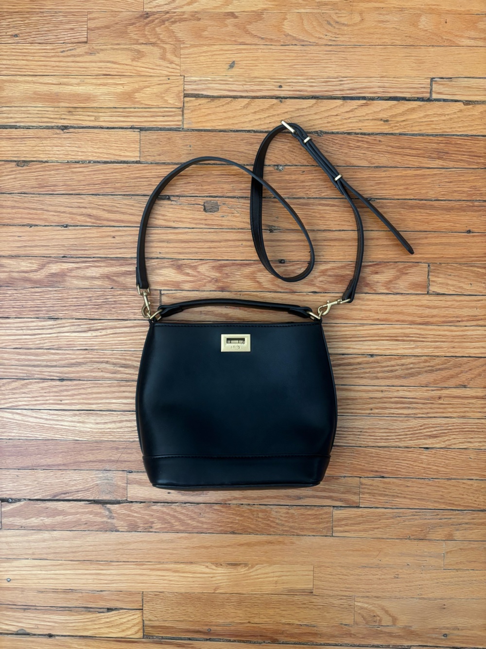 mango black faux leather shoulder bag